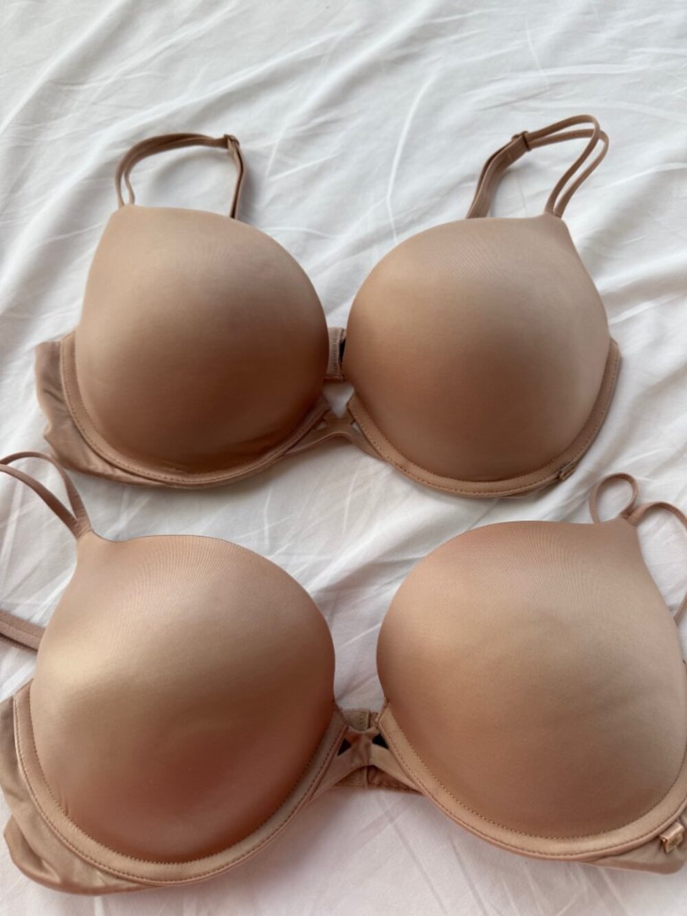 2 Victoria’s Secret Very Sexy Push-Up Bras 34D Nude 340937 2017